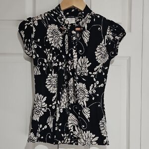 Maurices Floral Tie-Neck Blouse – Black & White – Size XS
